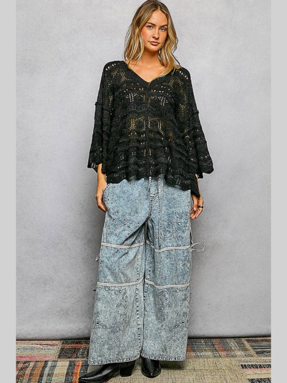NWT POL Open Knit V-Neck Oversized Sweater Top – Black (M/L) - Picture 4 of 7